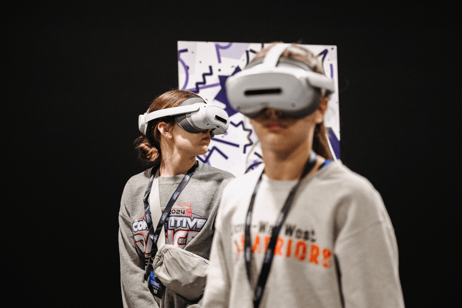 VR